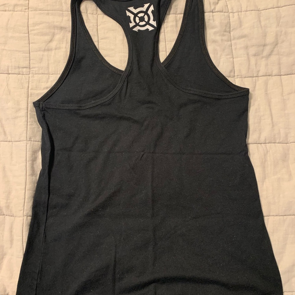 Progenex tank - Picture 2 of 2
